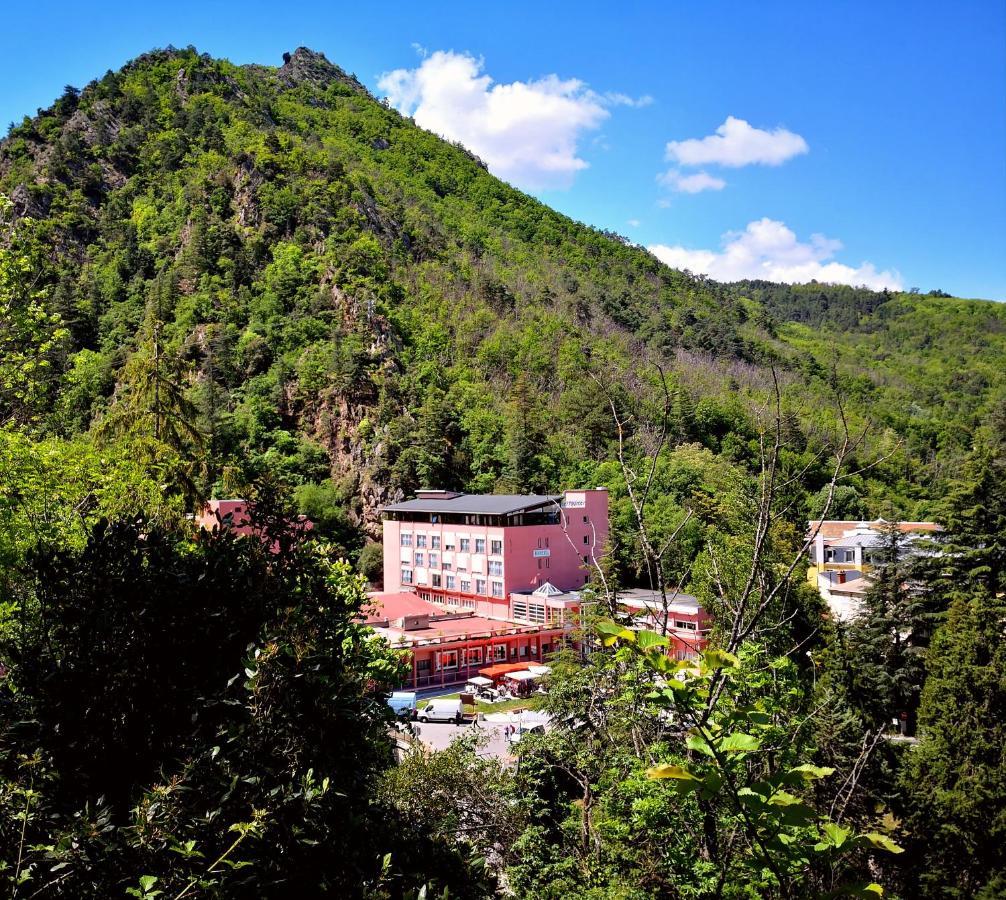 Hotel Les Sources Vernet-les-Bains Esterno foto