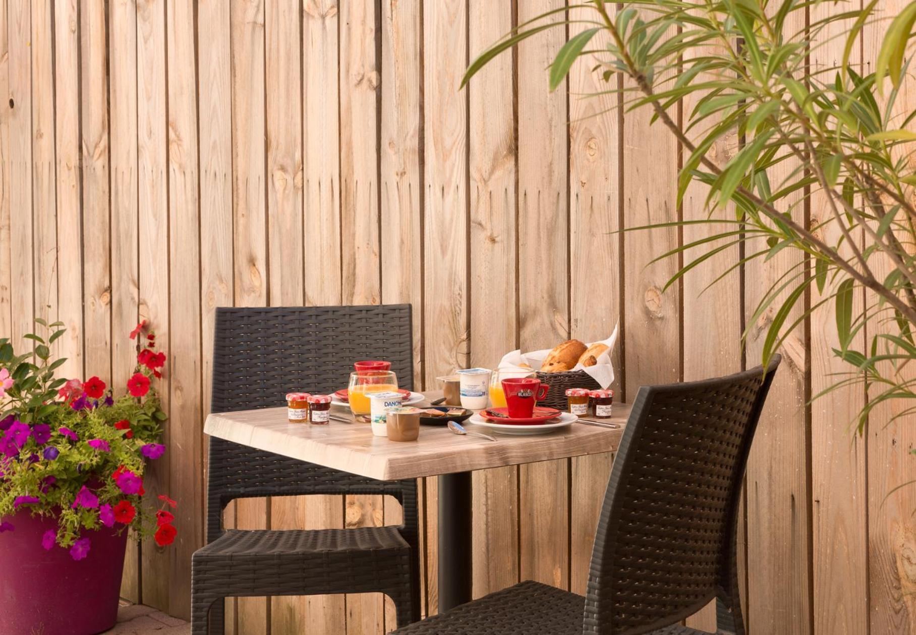 Hotel Les Sources Vernet-les-Bains Esterno foto